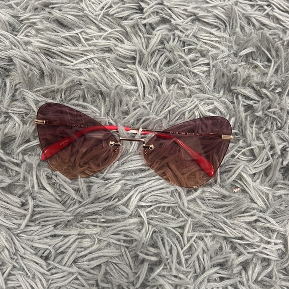 NEW • Emilio Pucci • Butterfly Shaped Frameless Sunglasses Pink Red Womens - Picture 2 of 4
